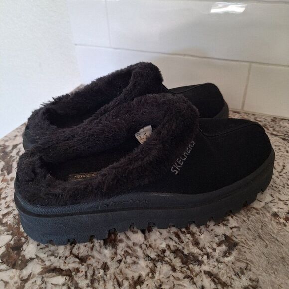 Skechers Black Suede clogs mules size 7US - Picture 2 of 10